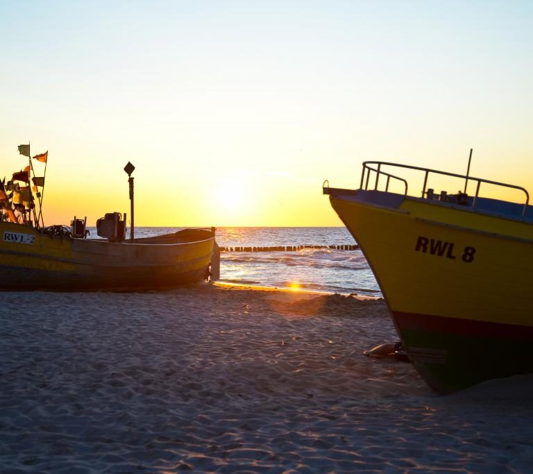 Ścieżka przez wydmy nad morze